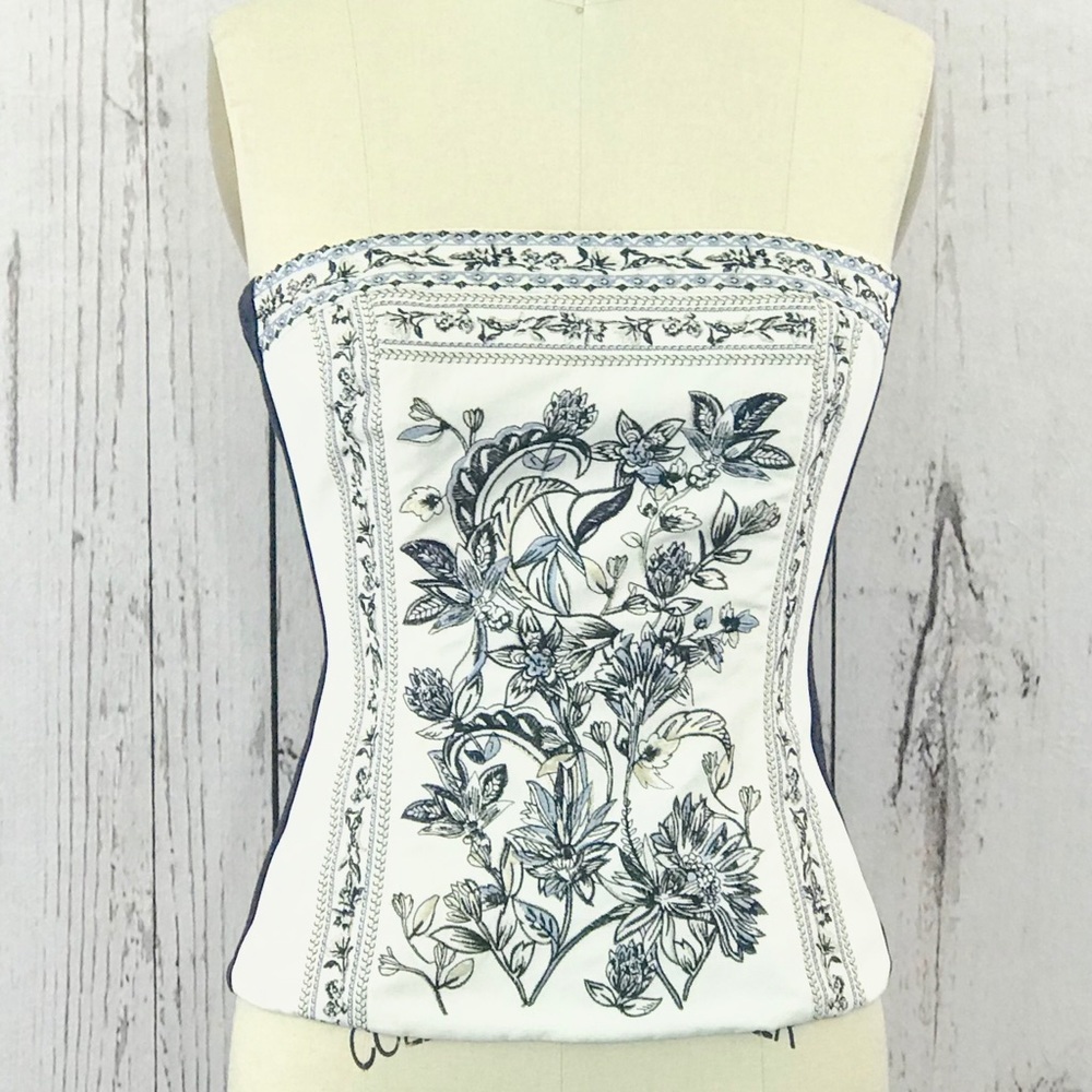 White House Black Market Embroider Bustier